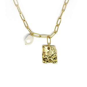 Carré d'argent Necklace